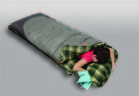Подголовник можно отстегнуть и спать, как дома, обняв подушку: превью