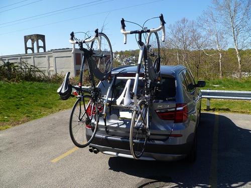 Багажники для перевозки двух велосипедов Saris GranFondo